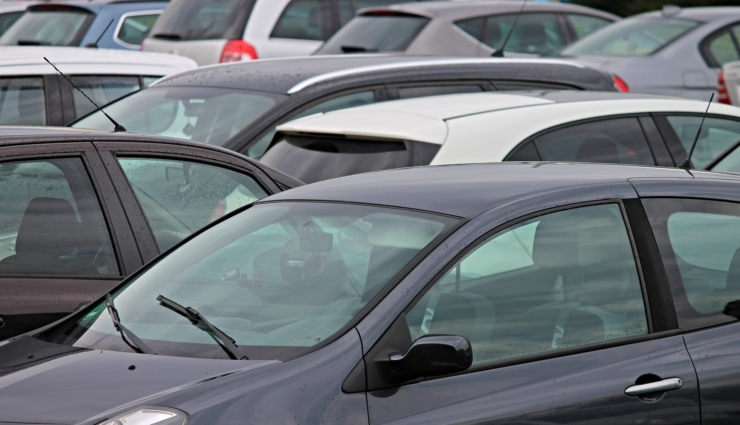 autos-3291379_1920_740x425_acf_cropped